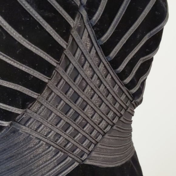 Vintage velvet gown - Picture 3 of 5